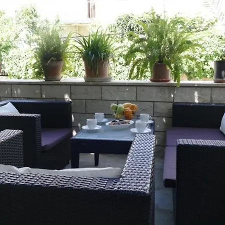 Wild Orange- One Bedroom With Terrace *